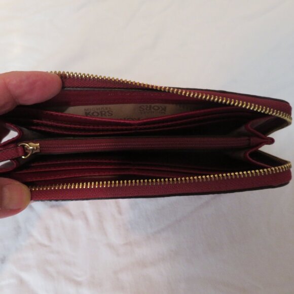 MICHAEL Michael Kors Red Pebble and MK Leather Satchel Crossbody and Wallet Set - Picture 12 of 15